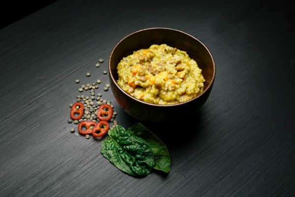 Couscous met linzen en spinazie - 705 kcal - Real Field Meal